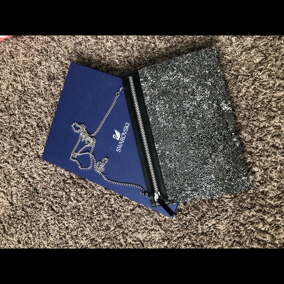Swarovski crystal clutch with chain detachable - Picture 1 of 8